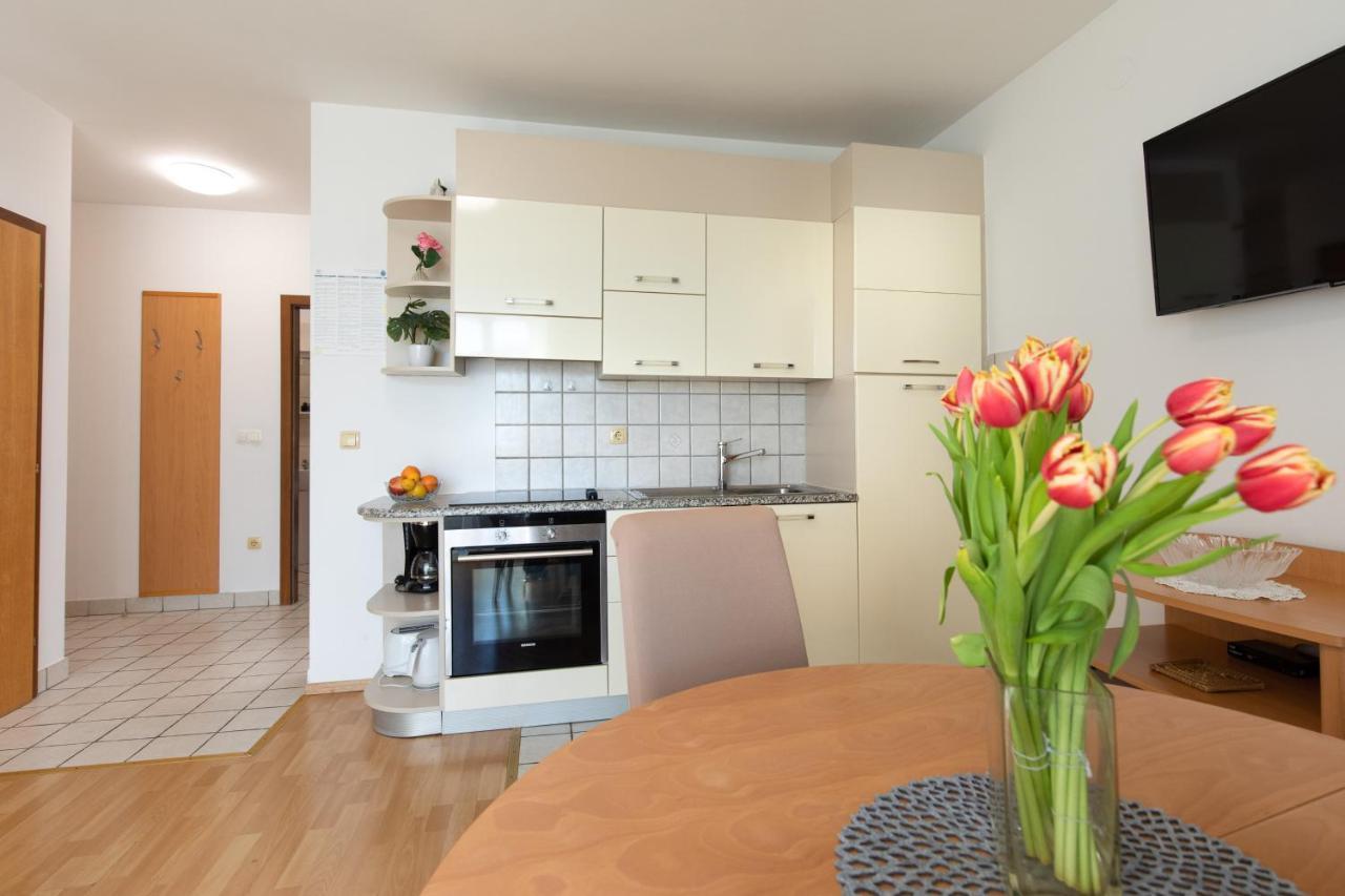 קרק Apartment Filip מראה חיצוני תמונה