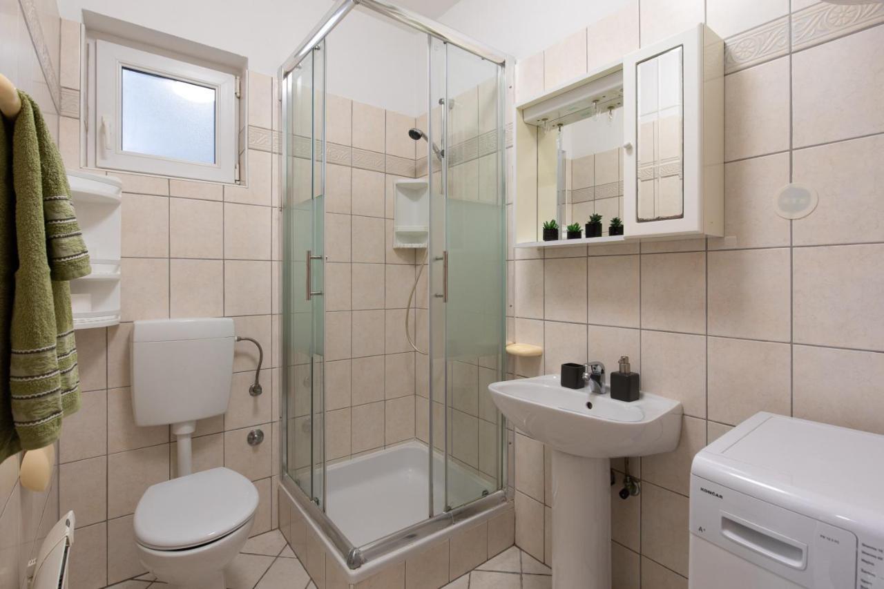 קרק Apartment Filip מראה חיצוני תמונה