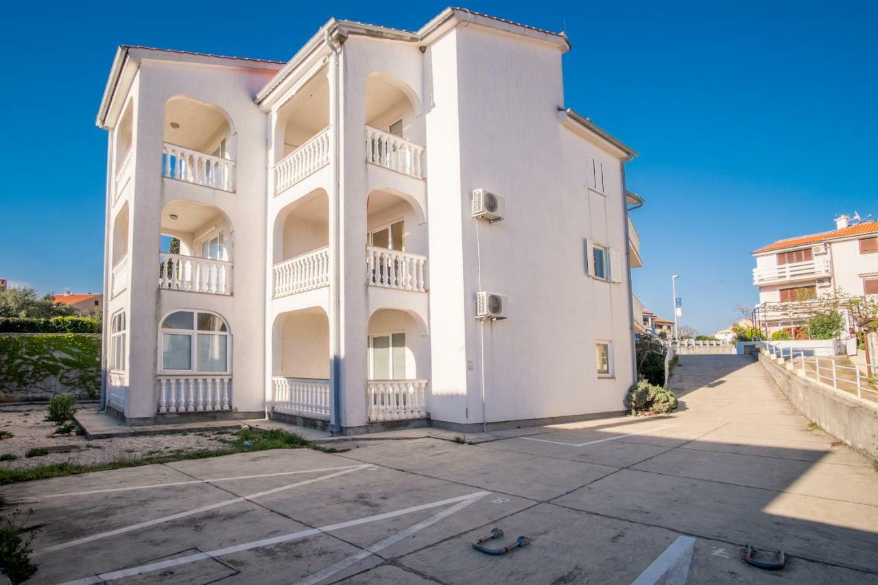 קרק Apartment Filip מראה חיצוני תמונה